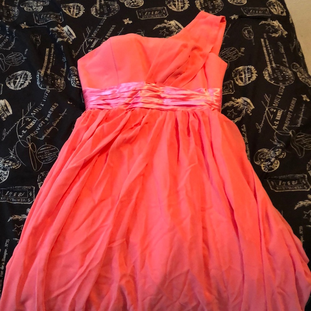 Brand new peach formal dress